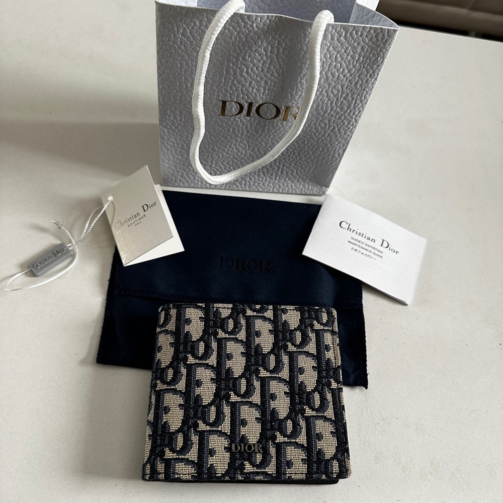 Autgentic Dior Oblique Canvas Mens Wallet